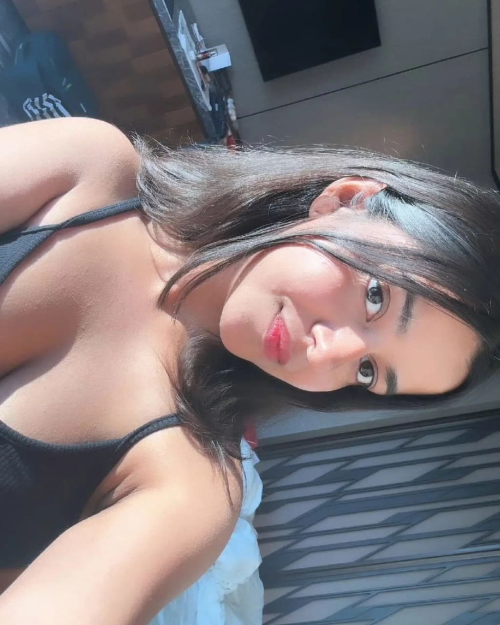 Pune call girls service no advance payment hand to hand payment best service  Vishrantwadi  Call Girl Services, Escort Services | GenuineEscortCallGirls