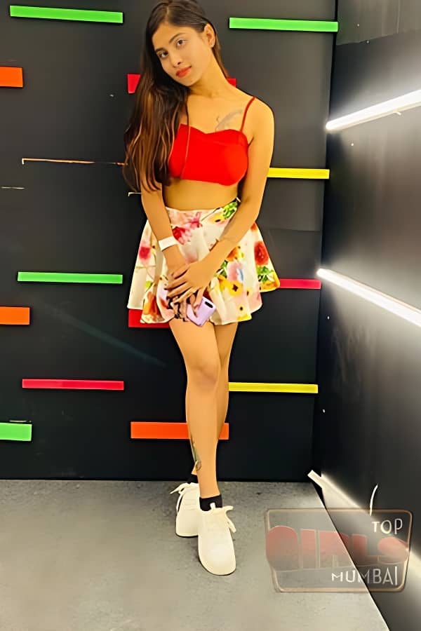 Santacruz Hotel holiday inn Rishika Sharma Independent Escorts Service All Over mumbai escorts services Santacruz  Call Girl Services, Escort Services | GenuineEscortCallGirls